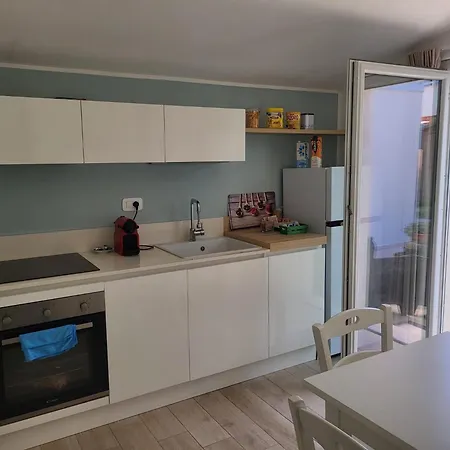 Gli Oleandri Bed & Breakfast 4*